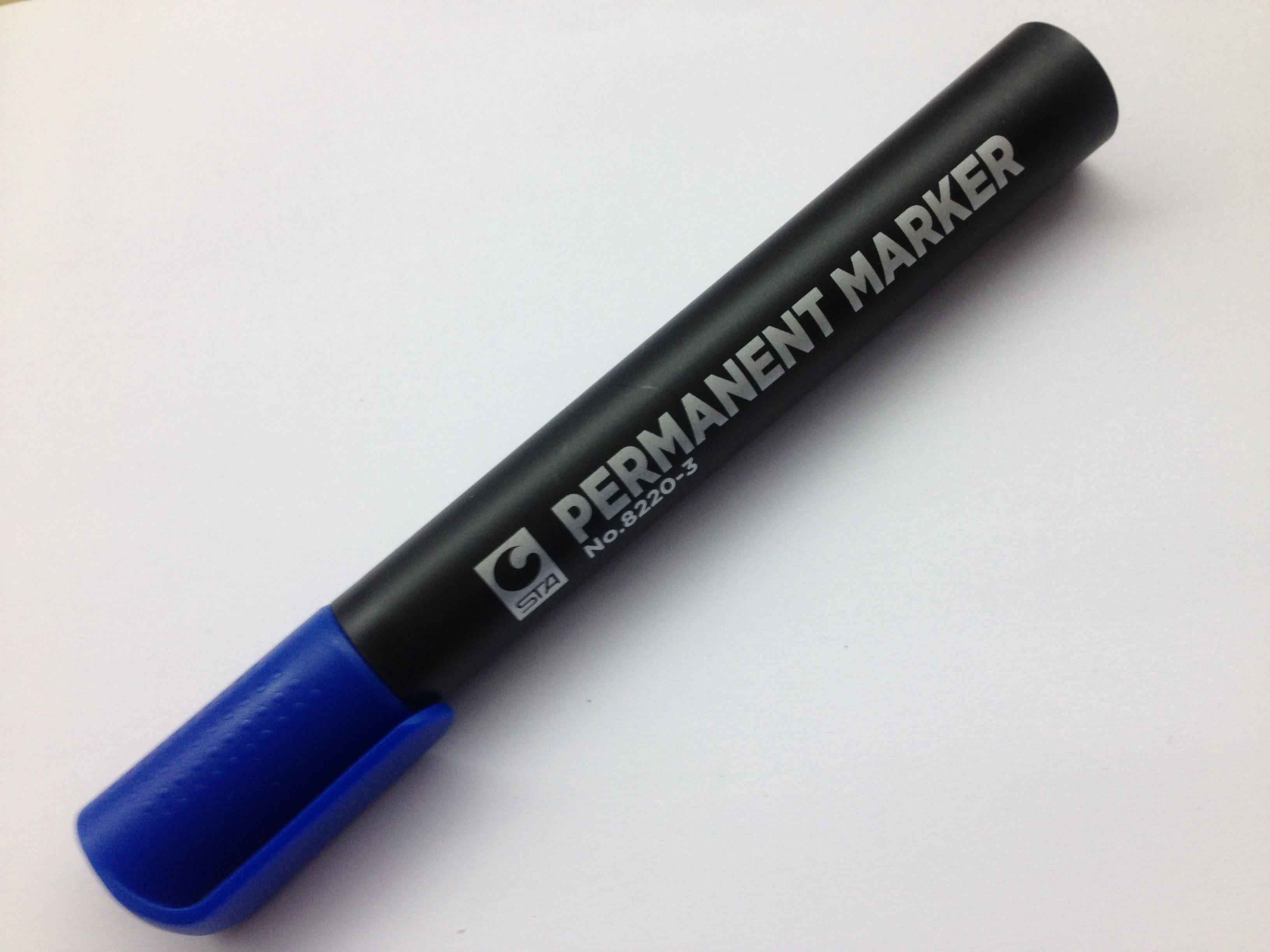MARCADOR PERMANENTE STA 2MM 8220-3 AZUL