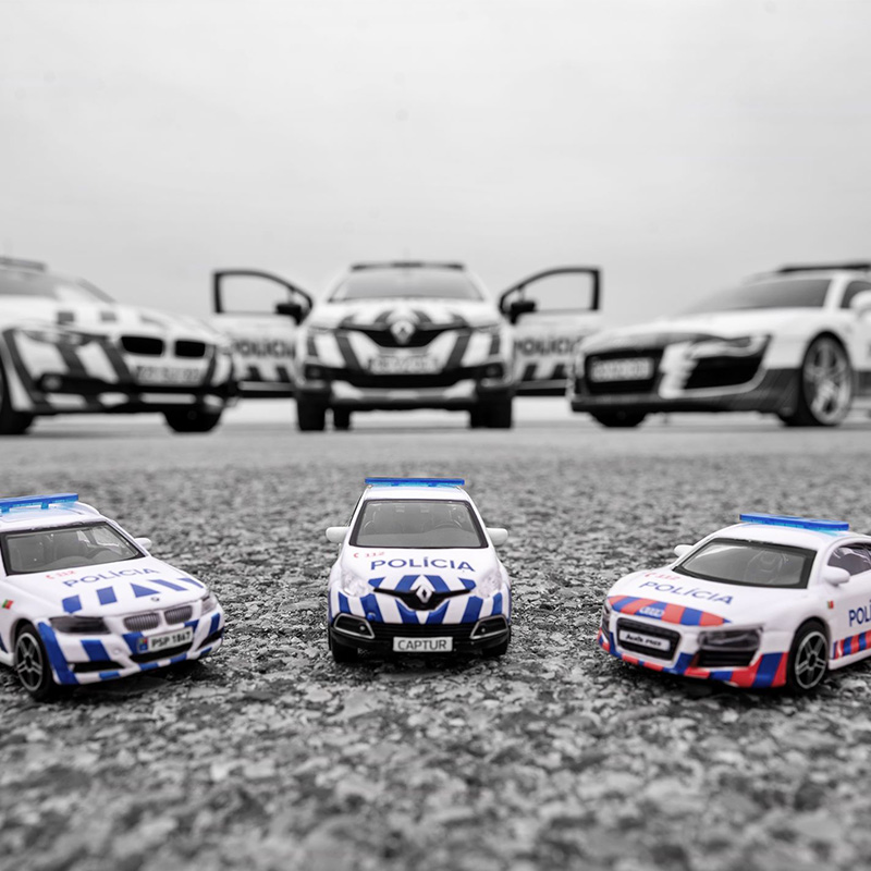 BURAGO CARRO 1:43 PSP – 77PSP